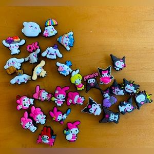 Hello kitty, Sanrio croc bundle